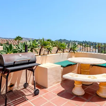 El Manantial Elviria - Spacious Sea View With Large Terrace Апартаменти Марбелья