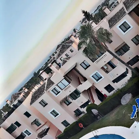 El Manantial Elviria - Spacious Sea View With Large Terrace
